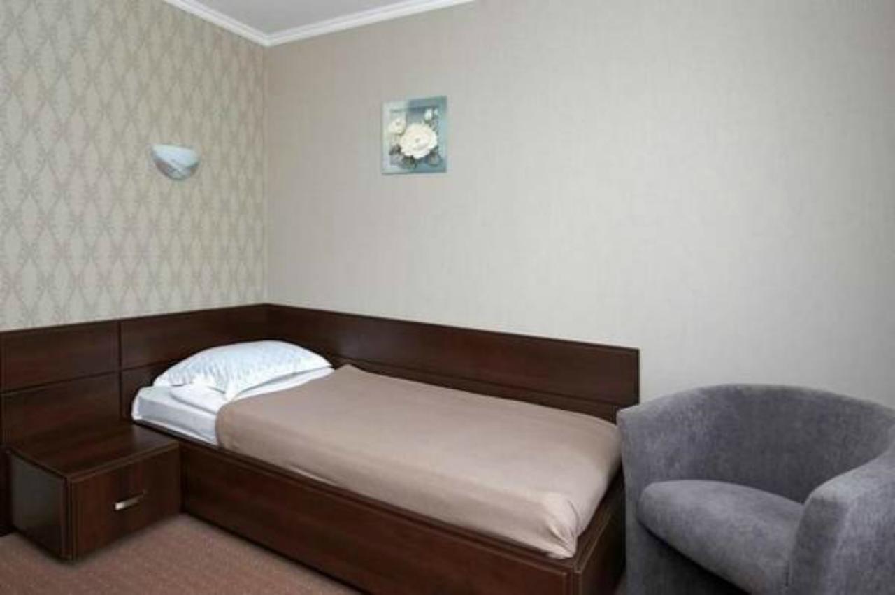 National Hotel Kharkiv Exterior photo